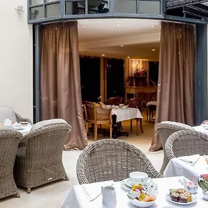 4* فندق شاتوبرياند