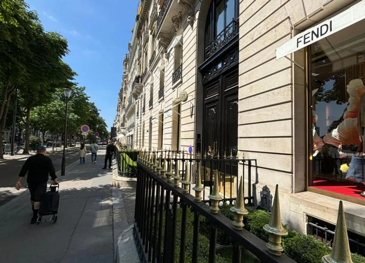 Avenue Montaigne Apartment Paris France